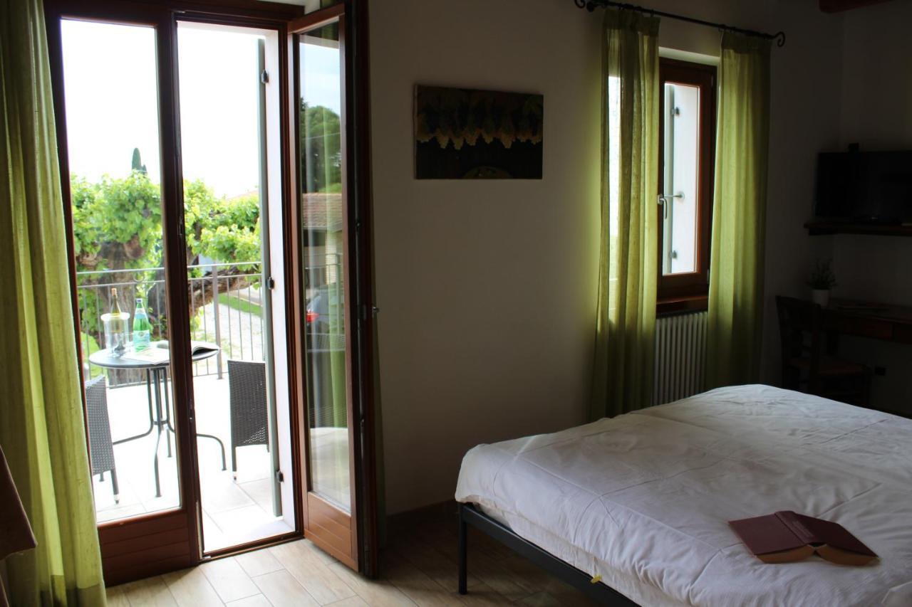 Agriturismo Al-Bor Lazise Bagian luar foto